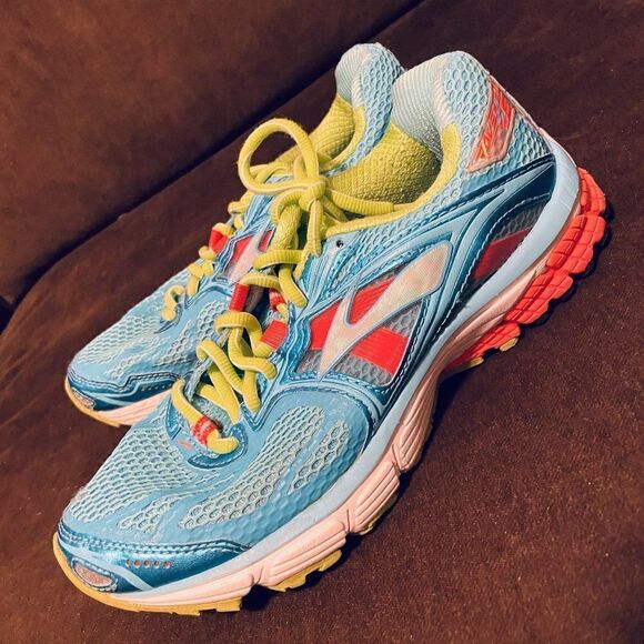 Excellent Brooks Ravenna 5 womens running shoes 7.5 US 38.5 EUR Medium Blue - Picture 3 of 9